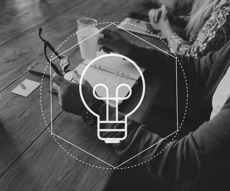 light-bulb-ideas-creative-icon_53876-123904